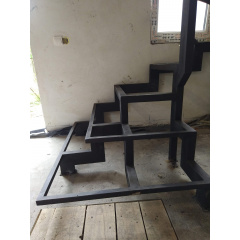 Каркас металлической лестницы сварной Legran Броды