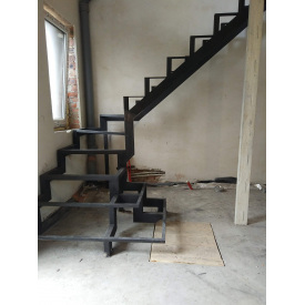 Каркас металлической лестницы сварной Legran