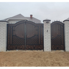 Ворота ковані міцні закриті з піками Legran Миколаїв