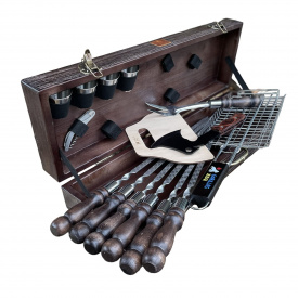 Набор шампуров ГЕПАРД Gorillas BBQ в деревянной коробке