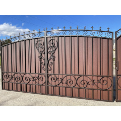 Ковані ворота з профнастилом закриті з міцним каркасом оригінальні Legran Ромни