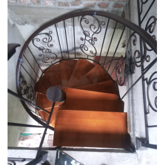 Винтовая лестница с прочным основанием Legran