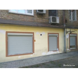 Захисні ролети на вікна та двері