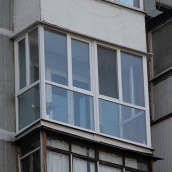 Балкон французский П-образный 4300х2500 мм монтажная ширина 60 мм профиль WDS Ekipazh Ultra 60