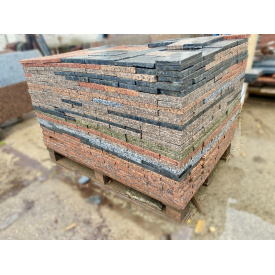 Бруківка граніту пилена 200х100х20мм верх термооброблений, різнокольорова