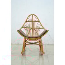 Крісло-гойдалка плетене Нео Cruzo 106х100х77 см з ротанга з м'якою подушечкою