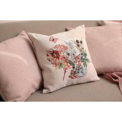 Подушка декоративная Прованс Уют Зайчонок 45х45 см Разноцветный (1211) Ужгород