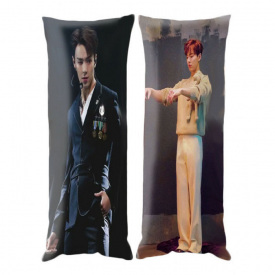 Подушка обнимашка дакимакура Bioworld Кихен Монста Х Monsta X 120х40см (23412)