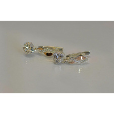 Серьги сердце Sil в руках 102s-5 Прозрачный (Sil-936)