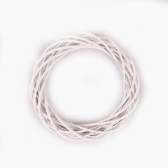 Венок из лозы белый 25 см. Flora 39001 Доманівка