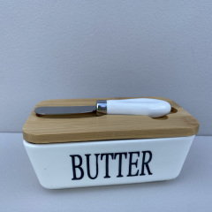 Маслянка фарфорова з ножем 15х8,6х6,4 см Butter Interos PJ03629 Одеса