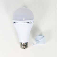 Лампа з вбудованим акумулятором LED Lightwell BS2C4 15 Вт Е27 Обухів