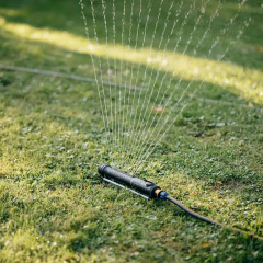 Дождеватель осциллирующий Fiskars Comfort M (1070834) Киев