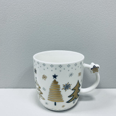 Чашка порцелянова BonaDi 311-135 Beautiful Winter Ялинки 360 мл Кропивницький