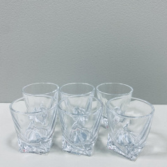 Набор рюмок Quadro Yujing GlassWare 3139/1745 6 шт 50 мл Ивано-Франковск