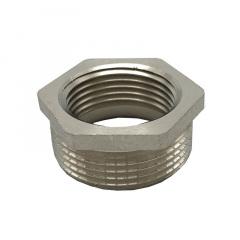 Футорка латунная V&amp;G 3/8"x1/4" ВН Ладан