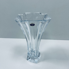 Ваза Bohemia Crystal Neptune 8KG10/99S39 26 см Черкаси