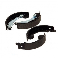 Тормозные колодки Bosch барабанные задние NISSAN/RENAULT Micra/Modus/Clio III >>06 0986487668