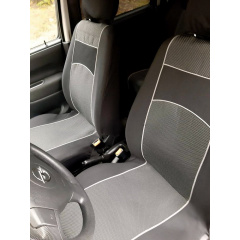 Авточехлы из автоткани для GEELY Emgrand EV300 2016- (2002-2011) POK-TER VIP черные с серой вставкой Южноукраинск