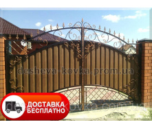 Кованые ворота из профнастила из коваными элементами