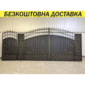Кованые ворота из профнастилом и коваными элементами