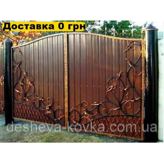 Кованые ворота из профнастила из коваными элементами