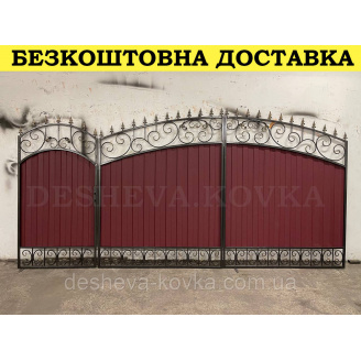 Кованые ворота из профнастилом