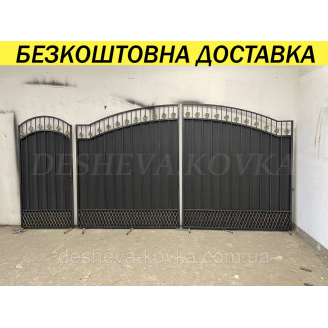 Кованые ворота из профнастилом и коваными элементами