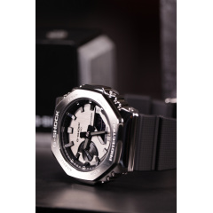 Годинник Casio G-SHOCK GM-2100-1AER Курень