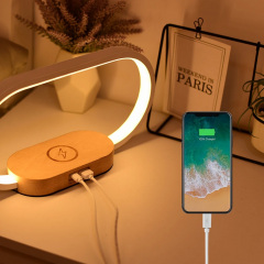 Настольна лампа Wireless Charge 10 Вт (449485169) Миколаїв