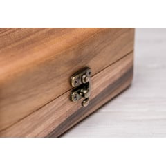 Коробочка для наручних годинників ecoWalnut 7х26.5х18 см Рівне