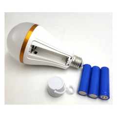 Лампочка з акумулятором Fam 30W E27 3x18650 FA 3933/3584 Чугуїв