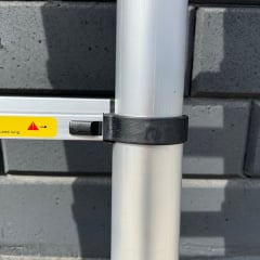 Телескопічна двосекційна драбина 2 х 10 сходинок Техпром Цумань