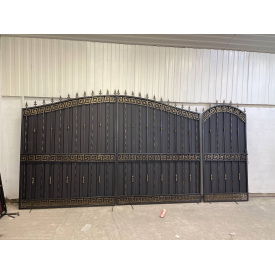 Ворота з профнастилом та грецьким орнаментом Код: А-0128