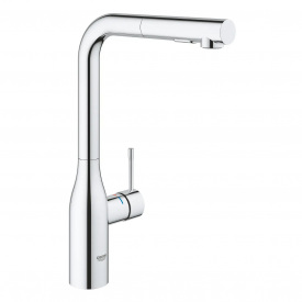 Змішувач для кухні Grohe Essence з витяжним шлангом.