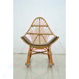 Крісло-гойдалка плетене Нео Cruzo 106х100х77 см з ротанга з м'якою подушечкою