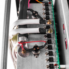 ИБП LogicPower LPY-B-PSW-7000VA+ 5000Вт 10A/20A с правильной синусоидой 48В Бровари
