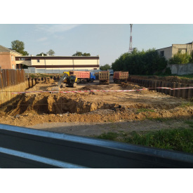 Занурення балки Віброзанурювачем