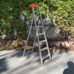 Стремянка алюминиевая 2 м на 5 ступеней для стройки Стандарт Орехов