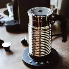 Спінювач Nespresso Aeroccino 4 Київ