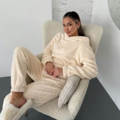 Домашняя одежда женская COSAS Hugs M-L Молочный (192_Hugs_milk_ML) Киев