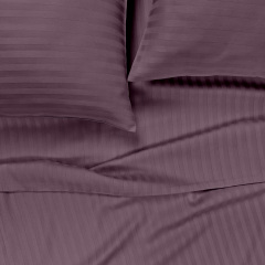 Двоспальна постіль сатин з простирадлом на гумці AURORA Cosas Баклажан 180х220 см Єланець