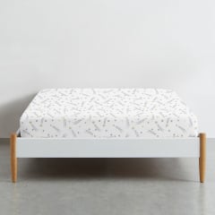 Простыня на резинке в детскую кроватку 60х120 см FIREWORKS COSAS Братское