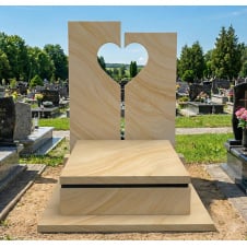 Пам'ятник елітний у європейському стилі "серце" жовтий піщаник