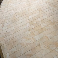 Бруківка пиляна з піщаника 10*10*5 Ворожба