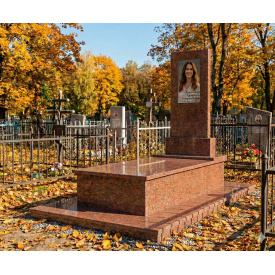 Комплект пам'ятника з червоного граніту