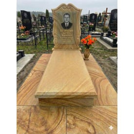 Комплект пам'ятника для чоловіка пісковик фігурний стелу.