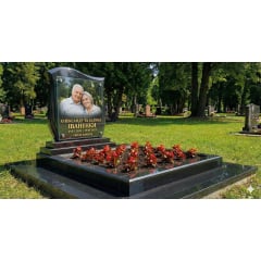 Елітний гранітний пам'ятник для сімейної пари габстро Никополь