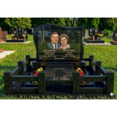 Классический комплекс для семейной пары черный гранит Переяслав-Хмельницкий