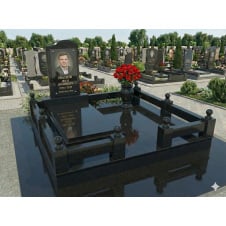 Меморіальний комплекс із відмосткою чорний граніт